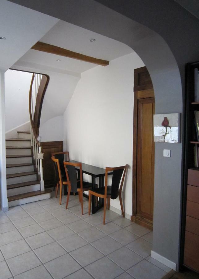 Maison De Charme A La Rochelle Croix-Chapeau 외부 사진